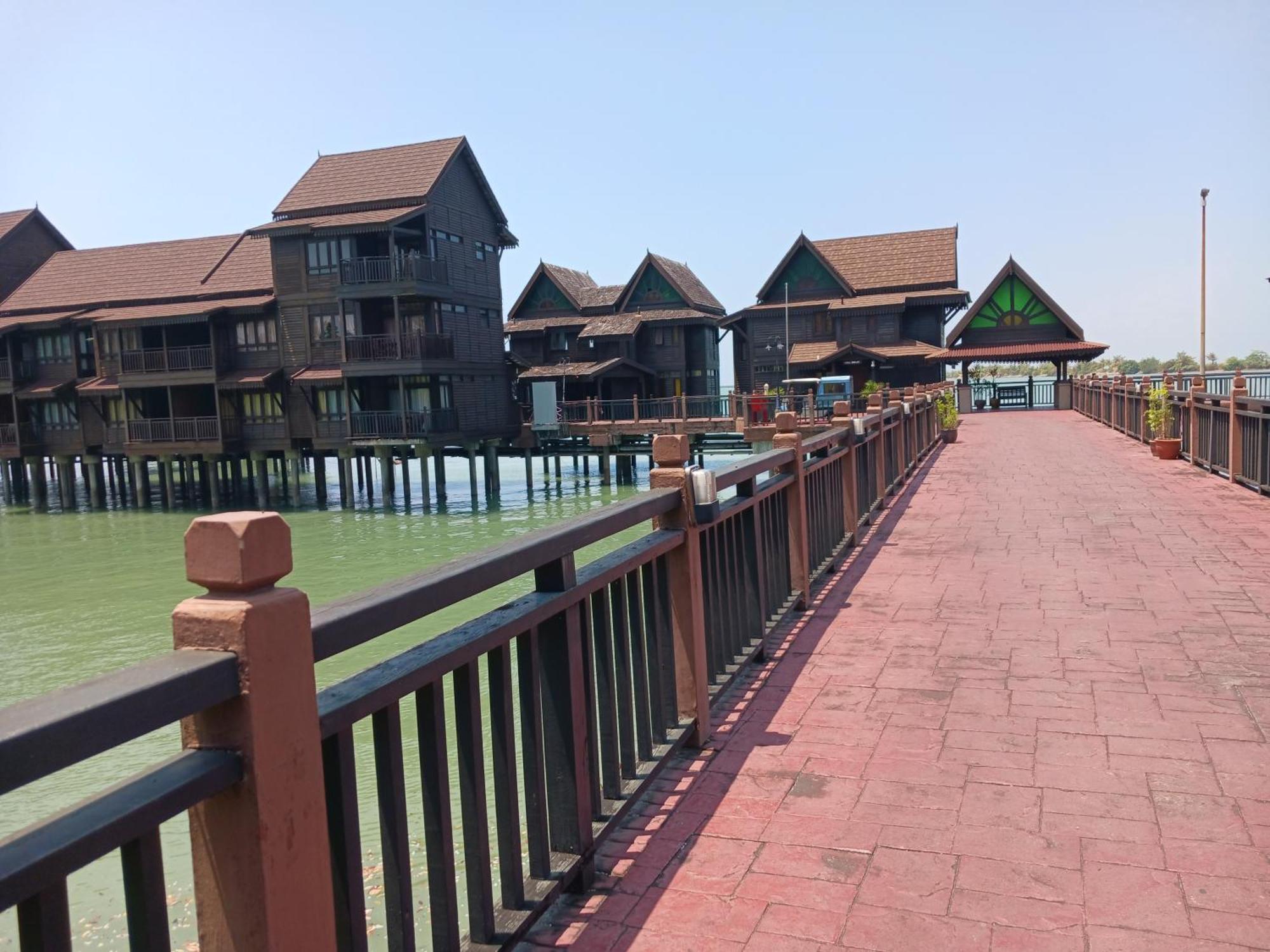 The Green Lagoon Pantai Cenang  Exterior photo
